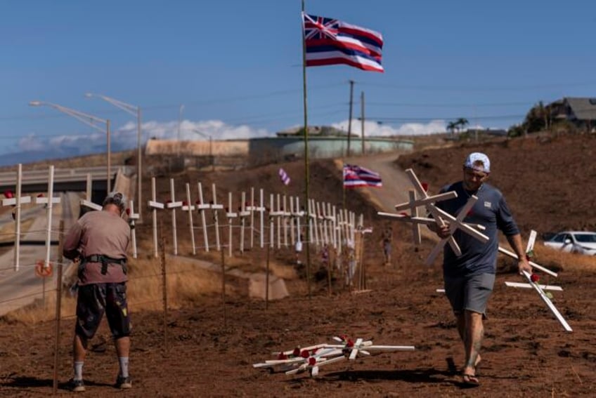 hawaiis cherished notion of family the ohana endures in tragedys aftermath