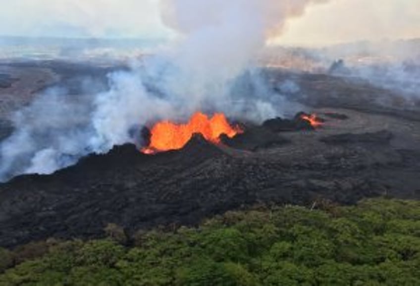 Hawaii's Kilauea volcano erupts for 10th time