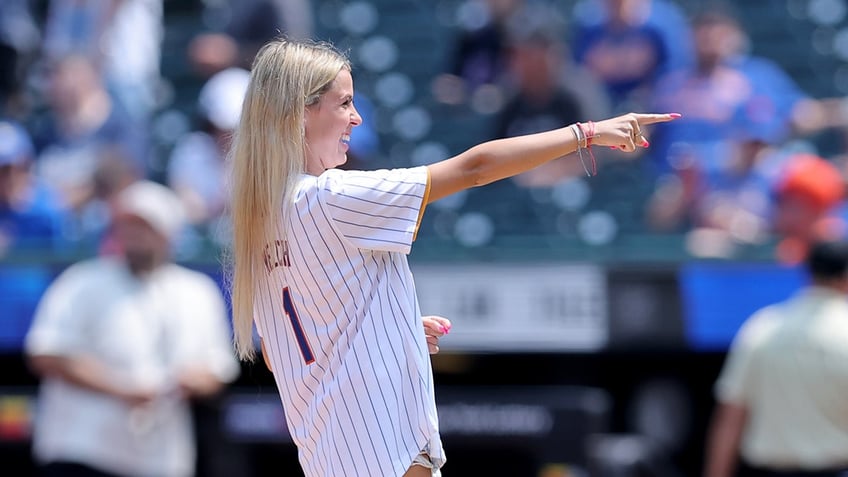 Haliey Welch at mets game