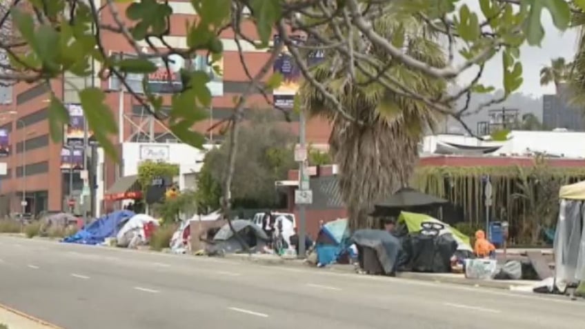 head of ca homeless services organization says i cant afford to live here anymore in la times column