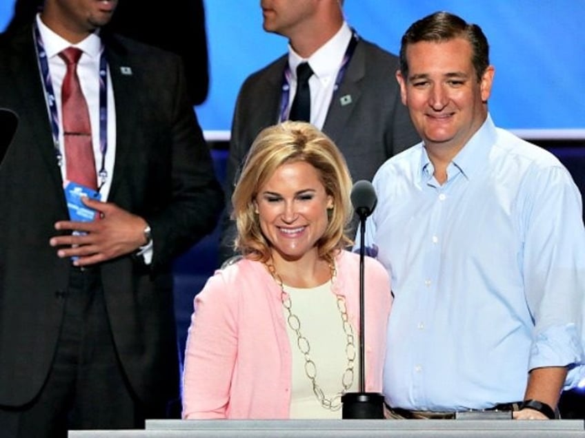 heidi cruz escorted out of convention following teds showdown with trump
