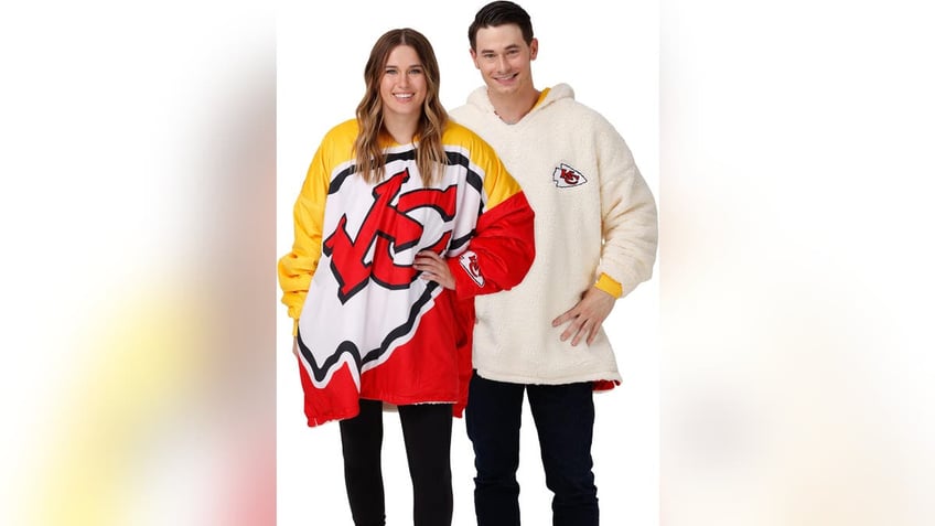 here are 5 things every kansas city chiefs fan should own in time for super bowl sunday
