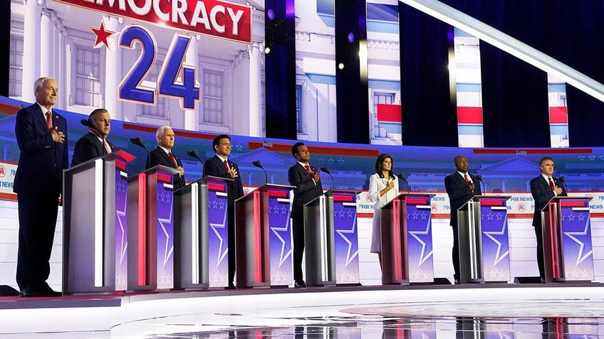 here are the candidates who have secured a spot at second republican presidential debate