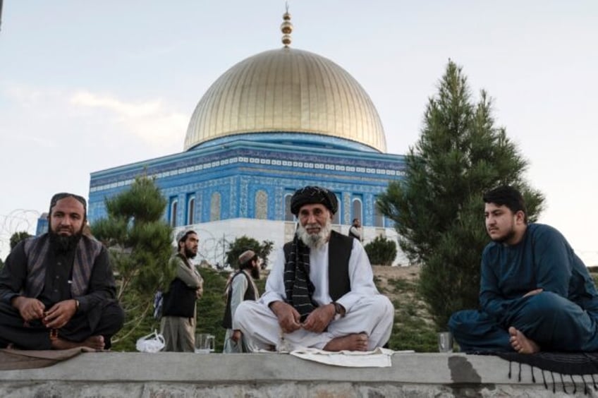 here our prayers are heard kabul unveils dome of the rock replica