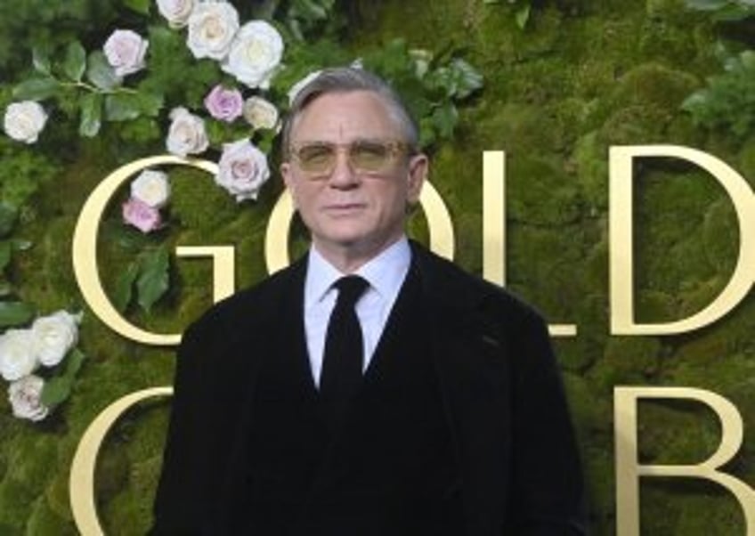 Heritage sets James Bond memorabilia auction for June 13