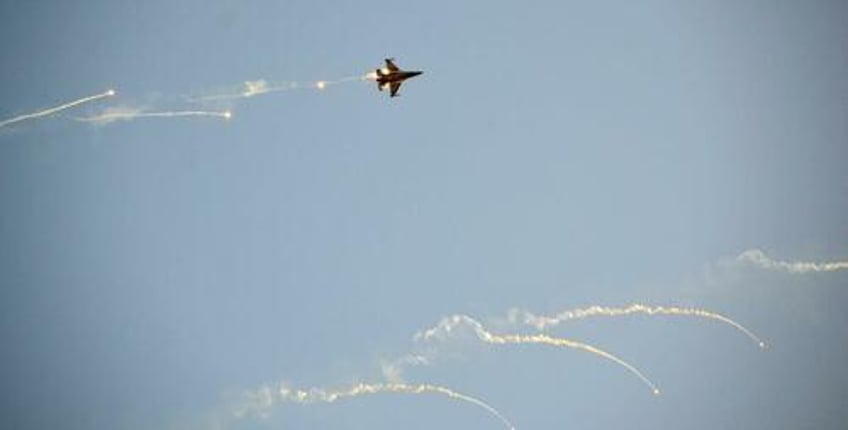 hezbollah tries to down israeli fighter jets with anti aircraft missiles in first