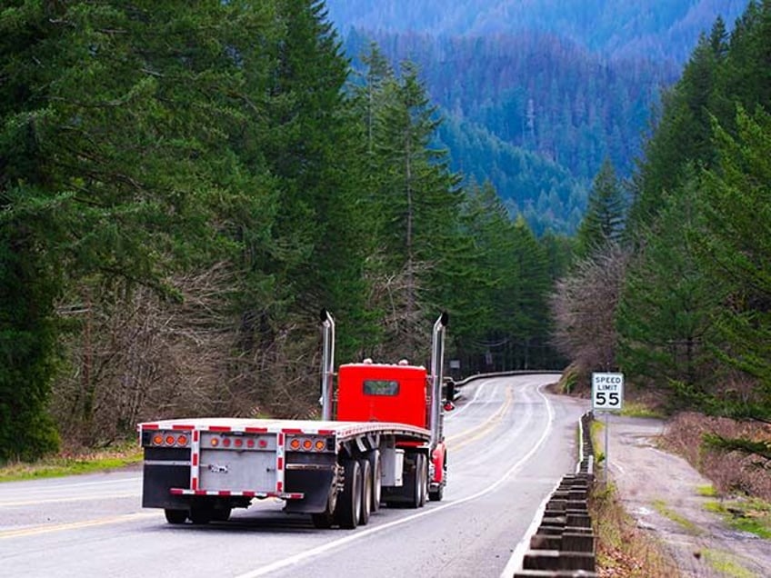 highway angel trucker saves man whose car fell into tennessee ditch