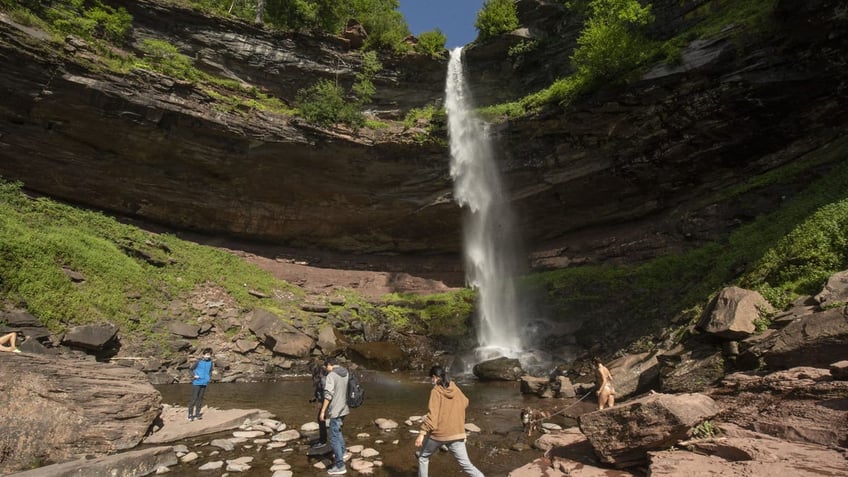 Hikers at Kaaterskill Falls