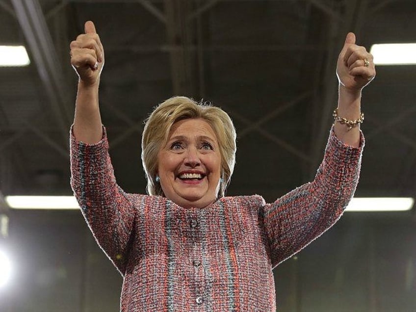 hillary clinton reacts to baton rouge attacks on police officers seven hours later