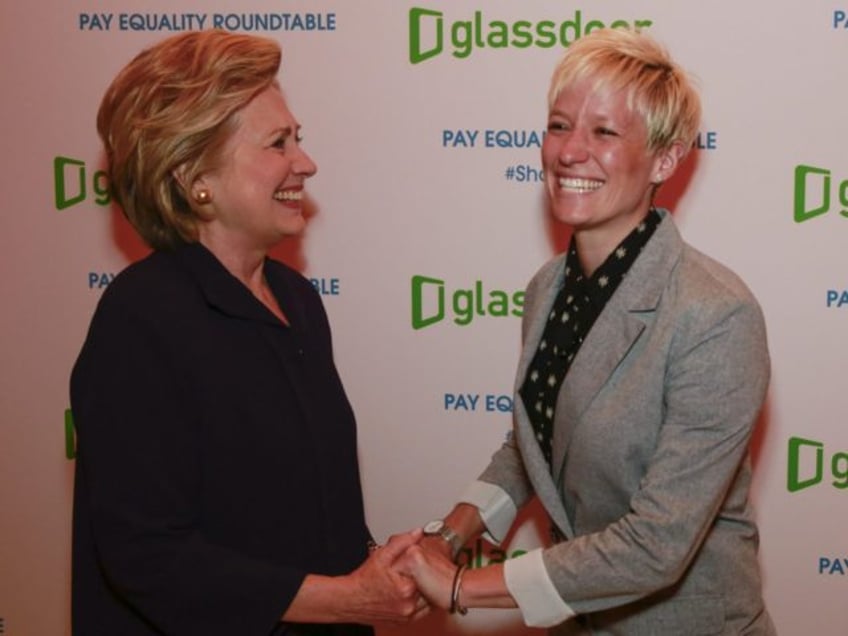 hillary supporting us soccer player megan rapinoe protests anthem in national uniform