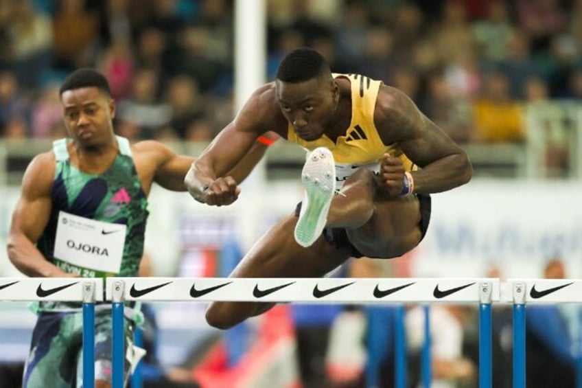 US sprint king Grant Holloway set a world record in the 60m hurdles at the US Indoor Champ