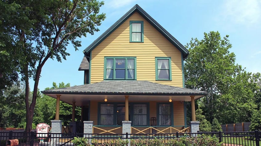 A Christmas Story house in Cleveland, Ohio