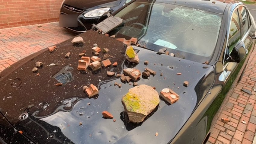 homeowners left their house to get lunch moments before structure was struck by lightning see it happen