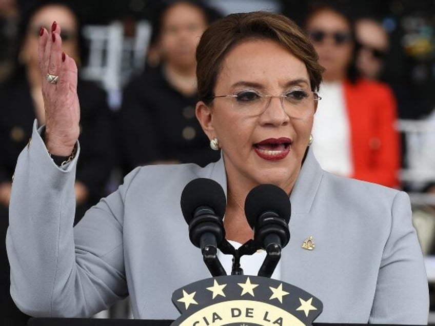 Hondura's President Xiomara Castro delivers a speech during the celebration of the 19