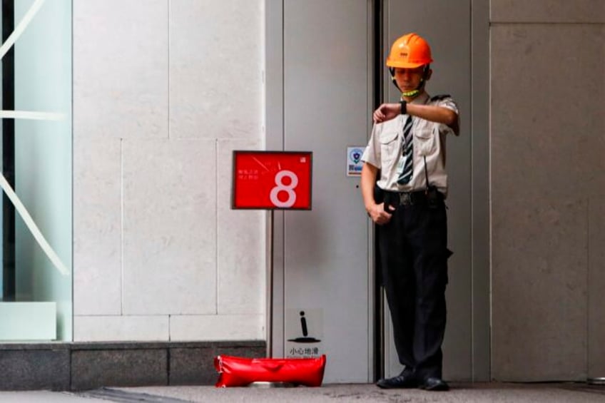 hong kong other parts of south china grind to near standstill as super typhoon saola edges closer