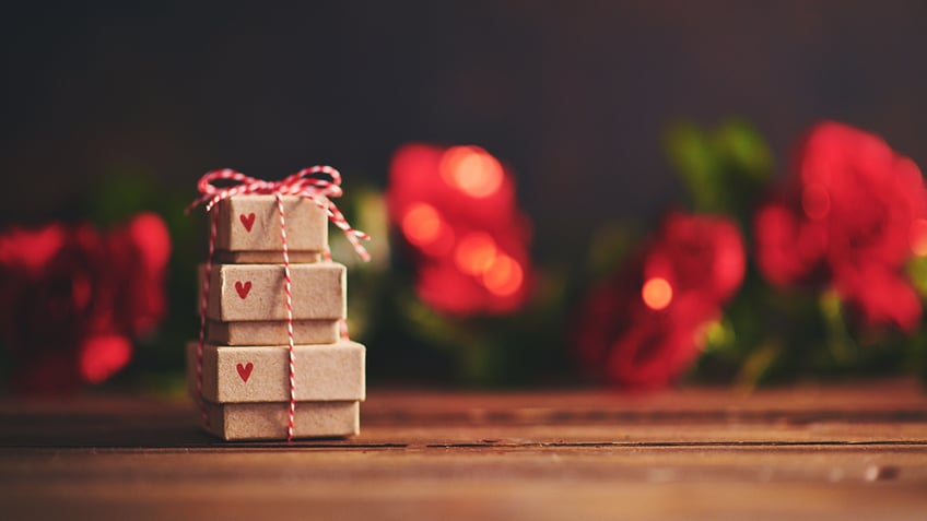 Brown boxes with red hearts