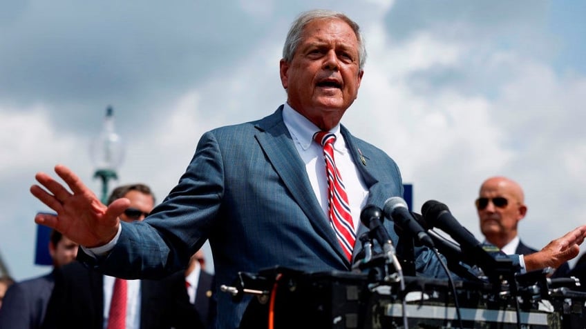 house conservatives hungry for biden impeachment after mccarthys comments ground shifted
