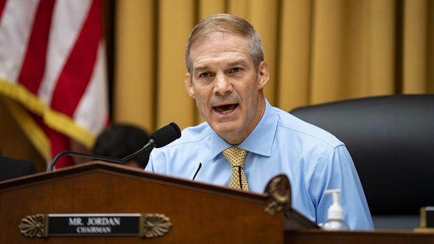 Jim Jordan questions FBI Director Wray