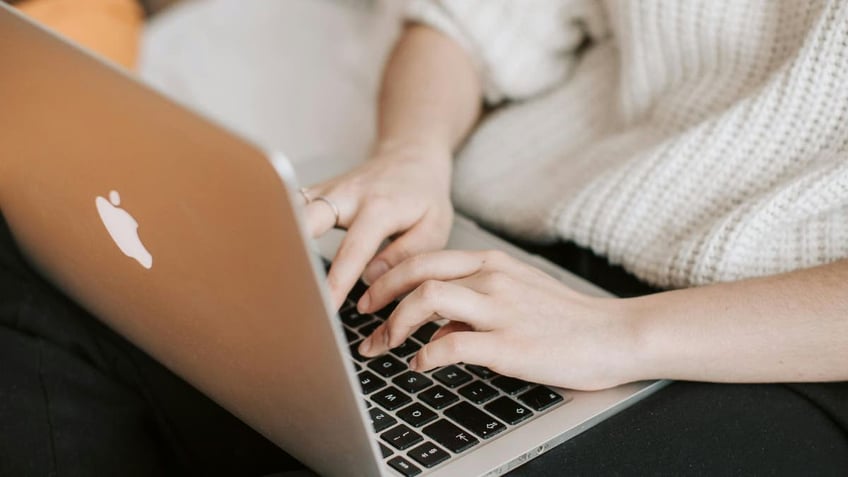 woman with laptop