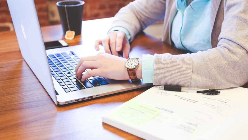 woman on laptop