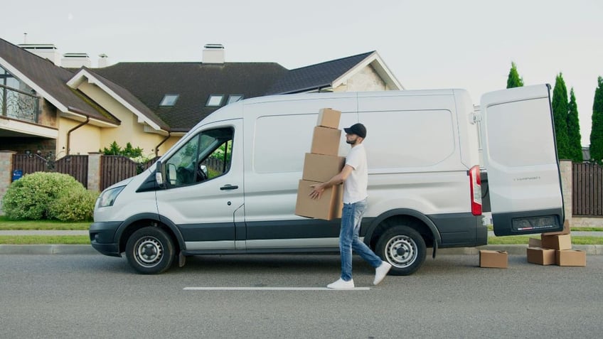 How to avoid becoming a moving scam victim