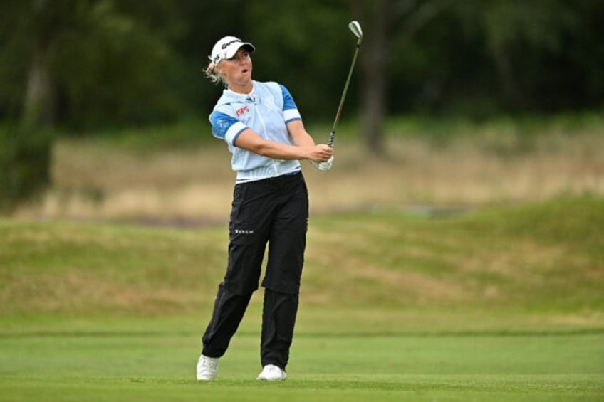 hull vu share lead at womens british open