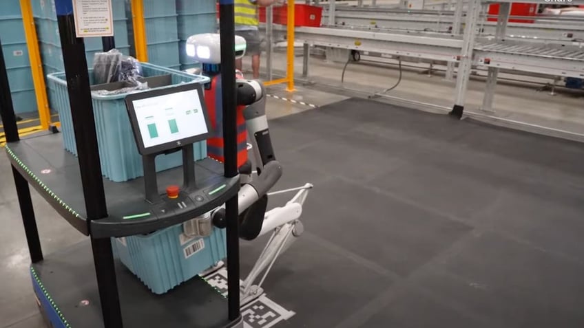 Humanoid robots are now doing work of humans in a Spanx warehouse