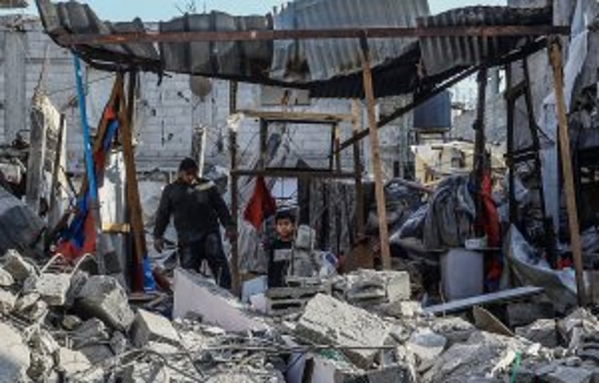Hundreds killed in Gaza as Israel renews attacks targeting Hamas