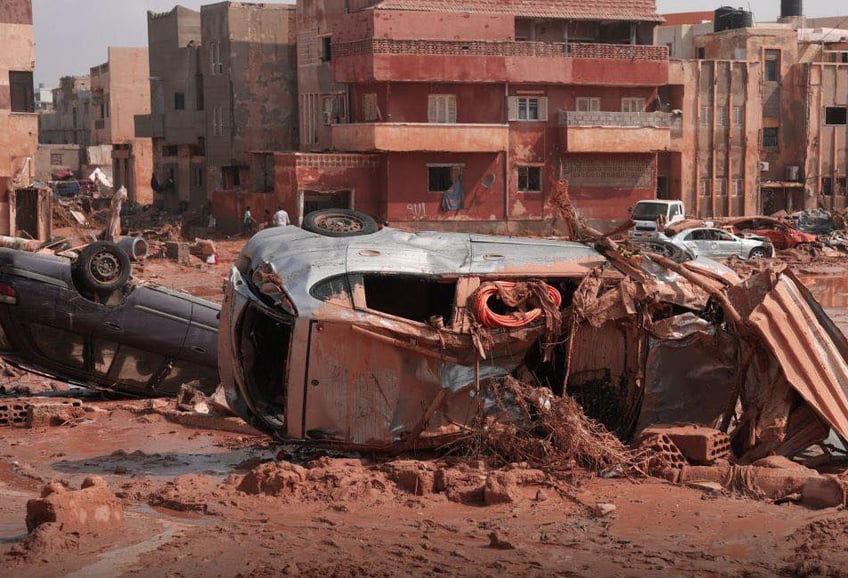 hundreds of bodies found in libya floods hit city of derna