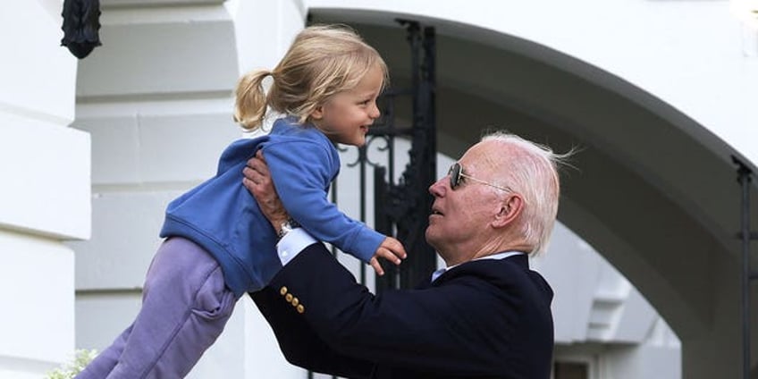 hunter gave biden green light to acknowledge his child to negate a republican line of attack sources say