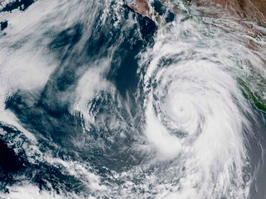 hurricane hilary hits category 4 first tropical storm watch for california in history