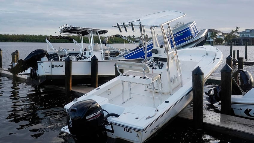 Boats pile up