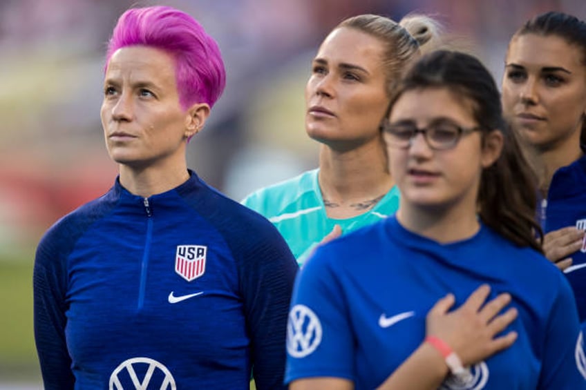 huston five times the us womens national soccer team disgraced america