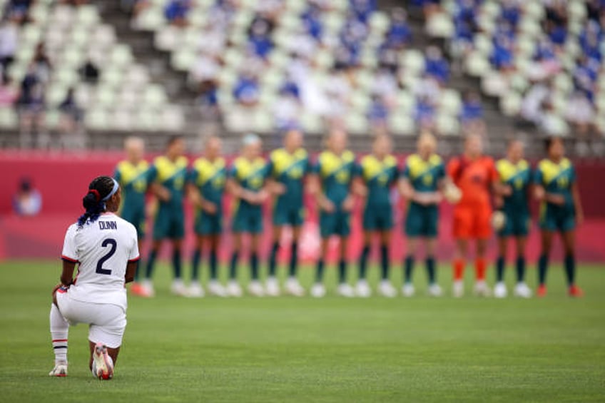 huston five times the us womens national soccer team disgraced america