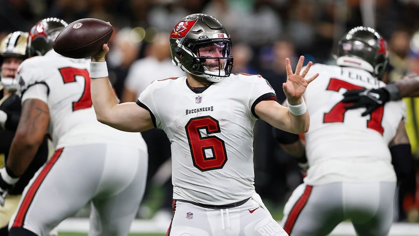 hyped baker mayfield goes viral for vulgar comment during bucs win over saints