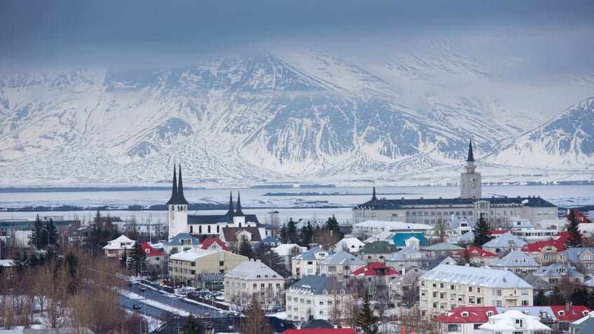 iceland pm goes on strike over womens equal pay gender based violence