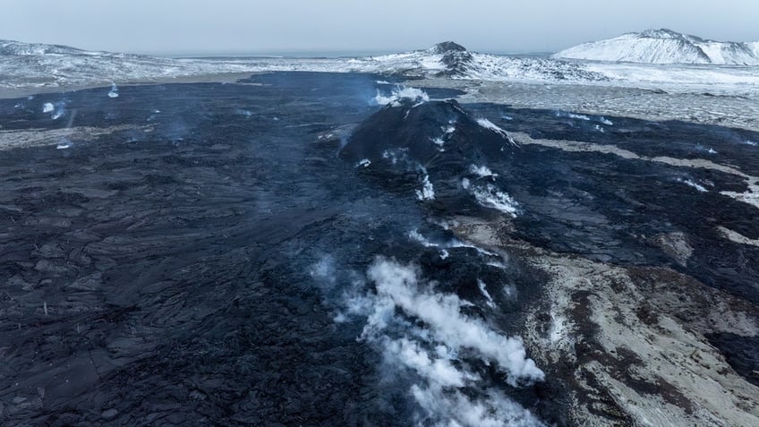 Volcanic fissure