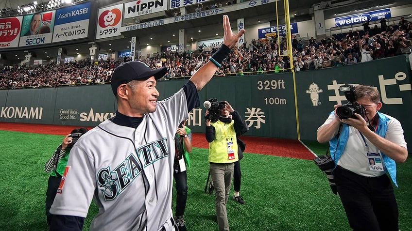 ichiro strikes out 9 batters against all star girls team