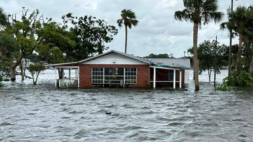 idalia heads into georgia the carolinas as downgraded hurricane