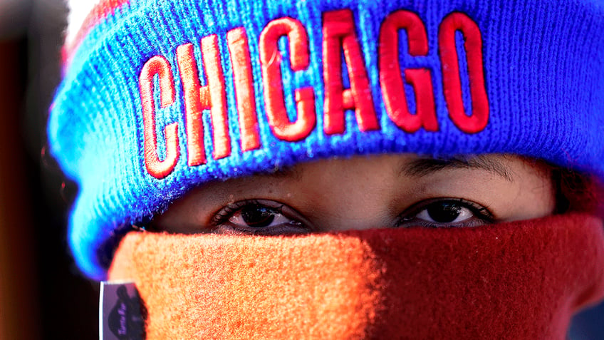 il allocates 160 million to aid migrants in chicago during winter months