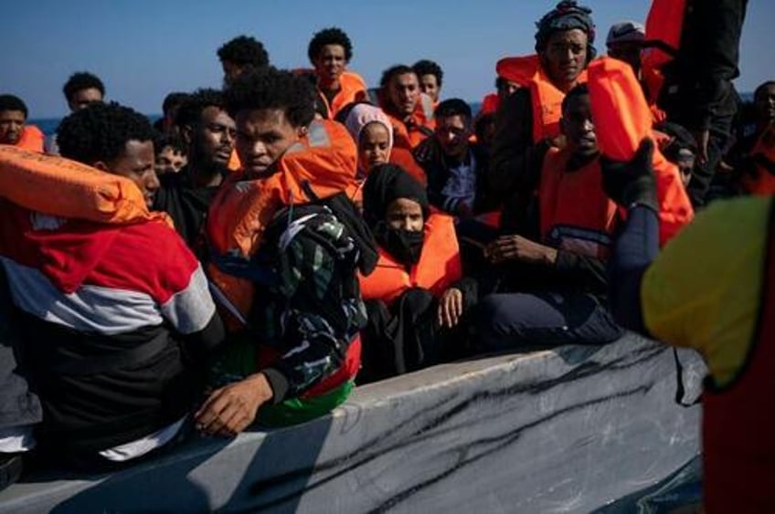 illegal immigration soars 541 on west african route into eu