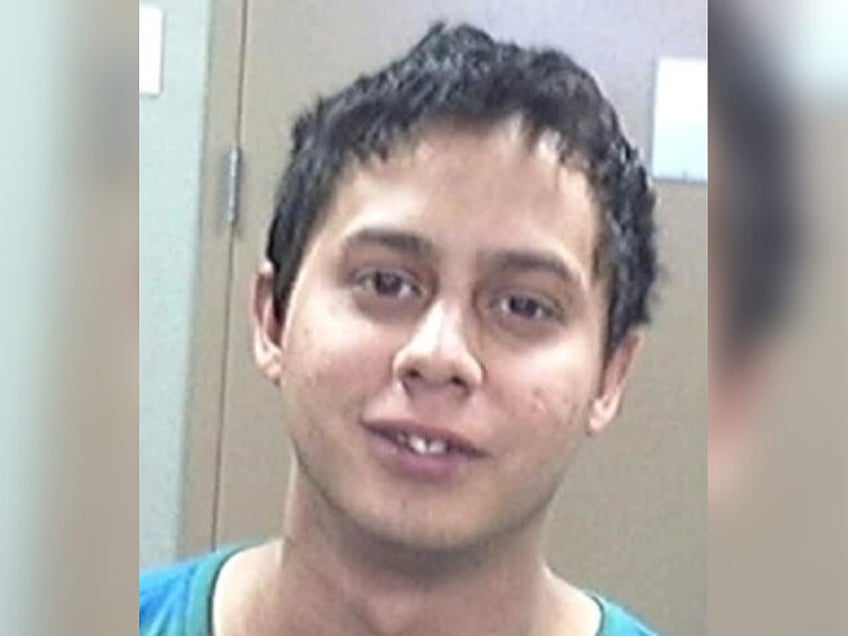 Illegal Migrant Accused of Killing Woman in Crash Still on ICE Most Wanted List