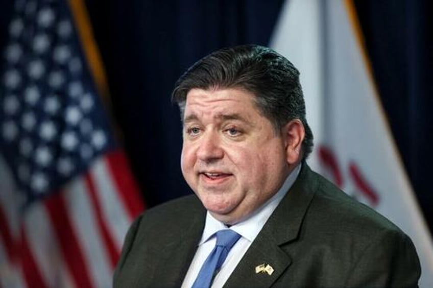 illinois moves to cut thousands of non citizens from taxpayer subsidized health care