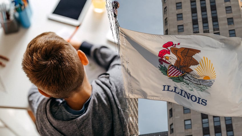 Split image of homeschooler, IL flag