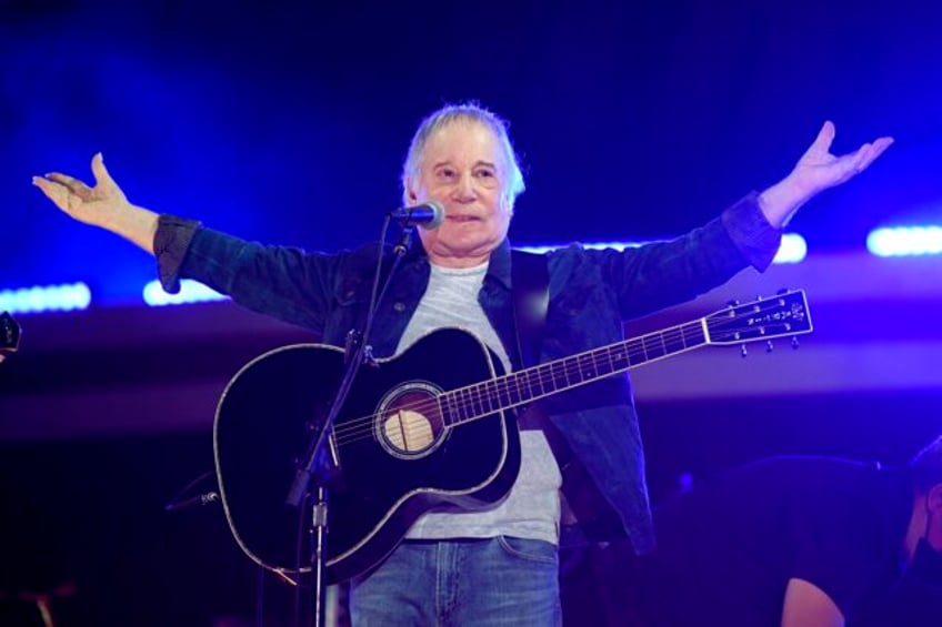 in toronto paul simon takes a bow with a new career spanning documentary