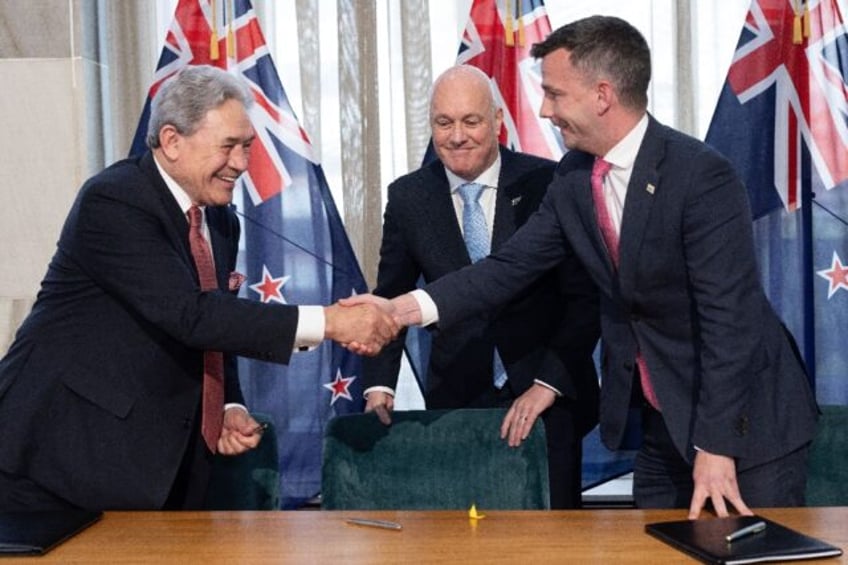 incoming new zealand pm unveils unusual coalition govt