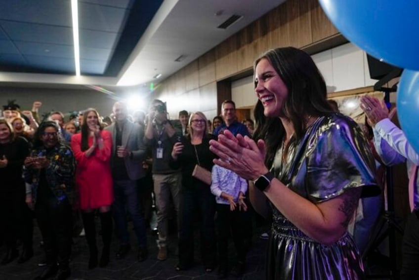 incumbent salt lake city mayor leads in bid for second term