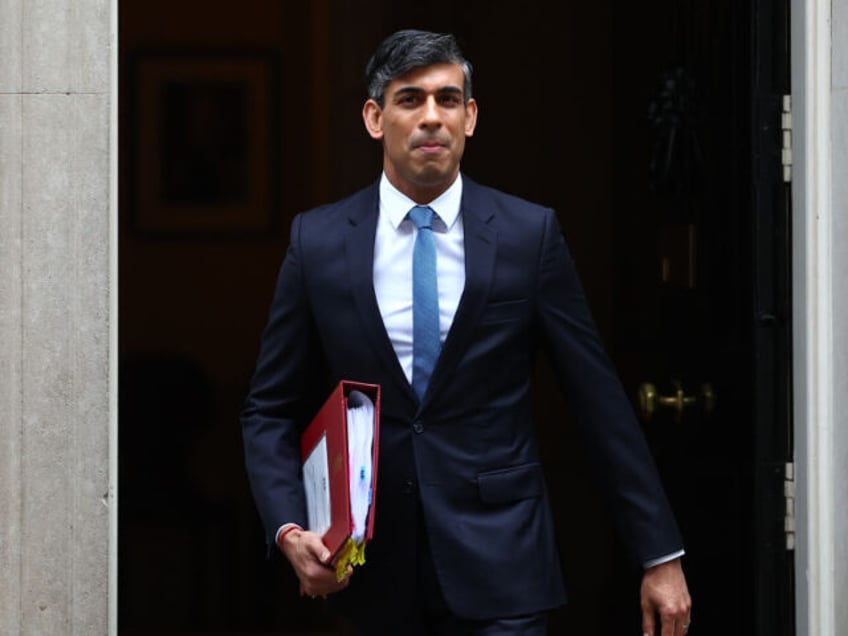 LONDON, ENGLAND - MAY 22: Prime Minister Rishi Sunak departs 10 Downing Street to attend P