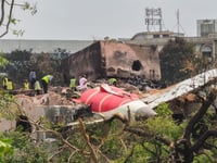 India plane crash death toll rises to 279