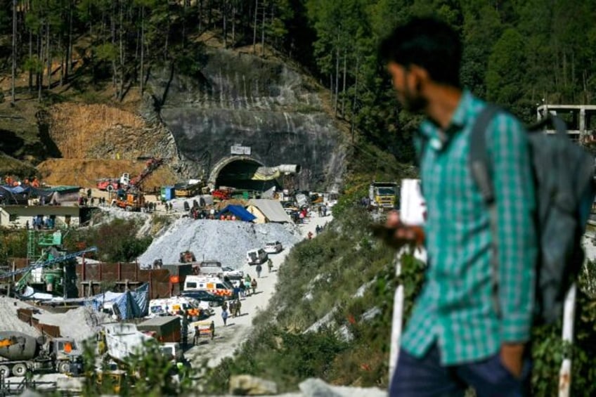 india tunnel collapse wake up call for modis infrastructure drive